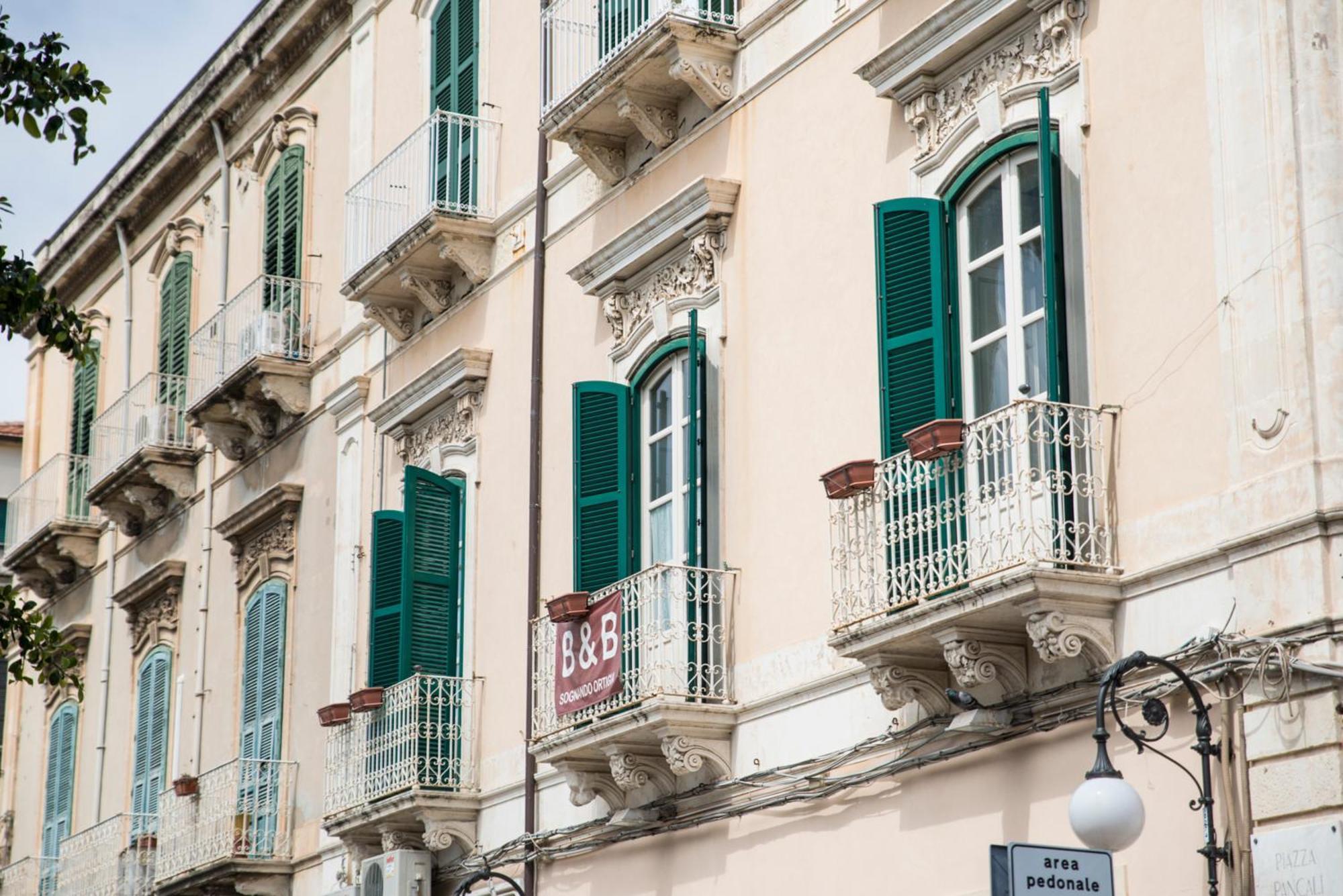 Sognando Ortigia Bed and Breakfast Syrakusa Exteriör bild